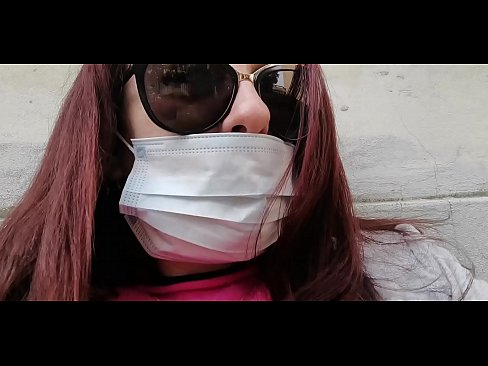 ❤️ Nicoletta o iphetetsa ho moahelani oa hae le pees ka karacheng ea hae (Special Covid19 Italy Quarantine) ❤️ ☑